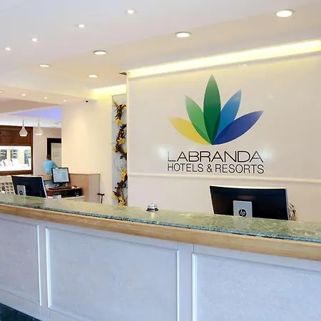 מלון Labranda Mares *
